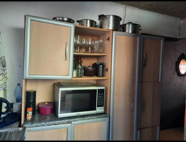 2 BEDROOM HOUSE FOR SALE IN SEBOKENG UNIT 16